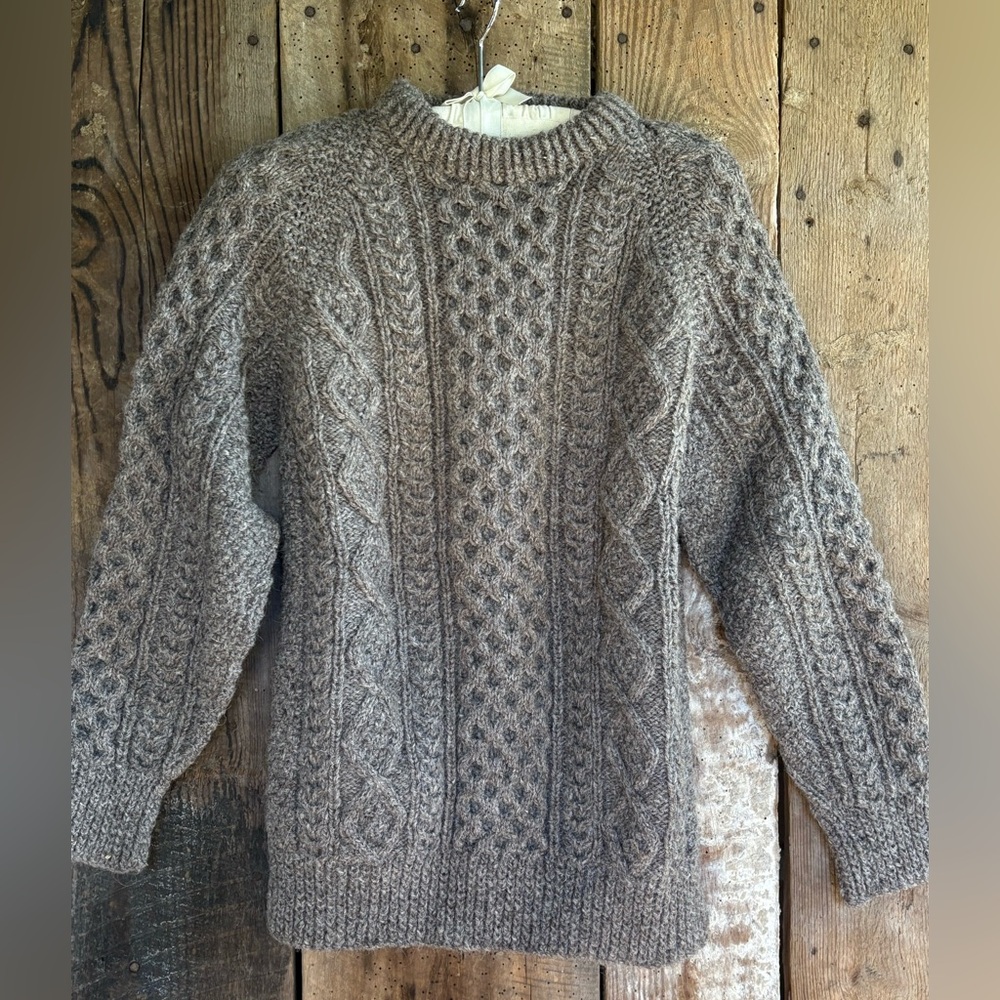 Classic Cable Knit Sweater - Gray Pure New Wool M/L
